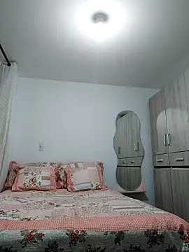 mia mancinii online show from 02-19-26, 05:09