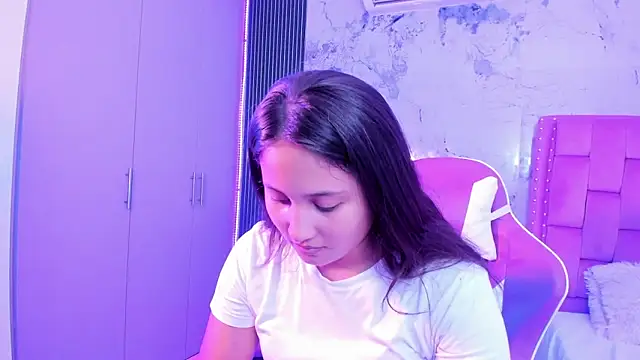 Laly Cherry  online show from 09-30-25, 12:54