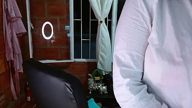 Milf Fantassyy online show from 09-11-25, 04:01