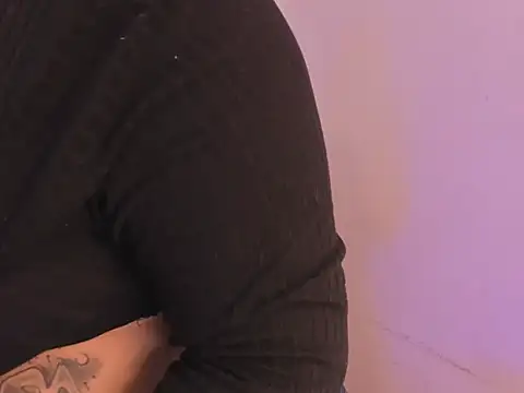 Missy Aprill online show from 10-03-25, 01:08