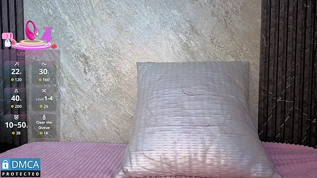 Kiara Zahiri   online show from 10-16-25, 11:11