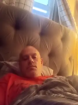 Snapshot of gpjr80 chatting on 10-07-25, 02:14 gpjr80 online show from 10-07-25, 02:14