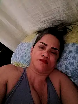 Snapshot of mariangellive chatting on 10-25-25, 07:41 mariangellive online show from 10-25-25, 07:41