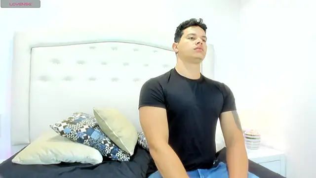 EclipseandFlame online show from 09-18-25, 02:19