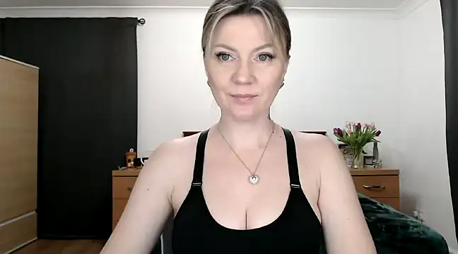 ParadiseAlina online show from 01-18-25, 06:43