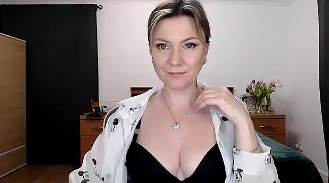 ParadiseAlina online show from 01-20-25, 10:15