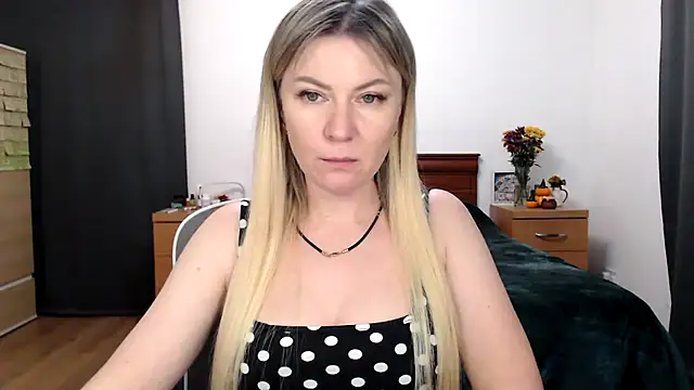 ParadiseAlina online show from 10-23-25, 07:01