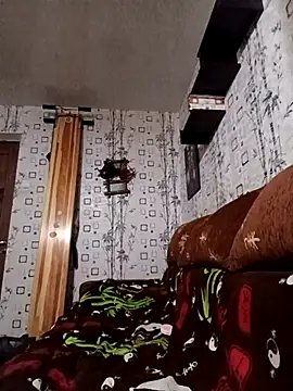 Lietta  online show from 11-25-25, 08:31