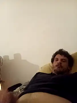 PleasingDavid1993 online show from 10-14-25, 03:40