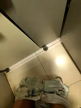 biswasb900 online show from 10-01-25, 11:44