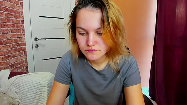 Snapshot of Hot___Jess chatting on 11-01-25, 03:08 Hot Jess online show from 11-01-25, 03:08