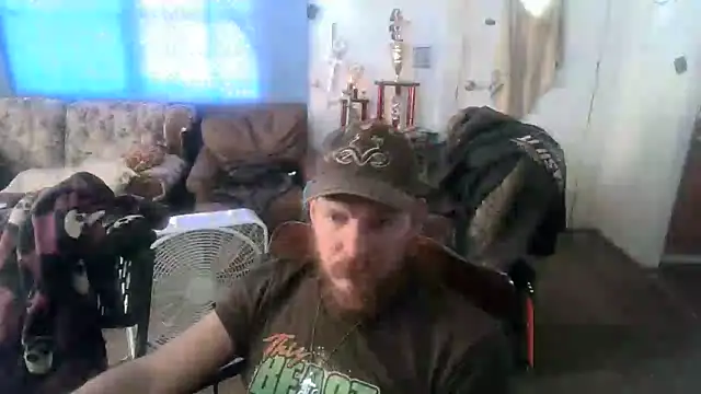 Poundtown1226 online show from 09-11-25, 02:28