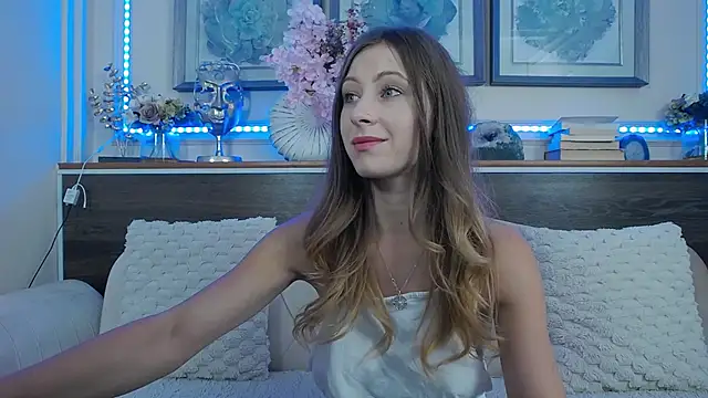 MuseDollX online show from 09-28-25, 05:29