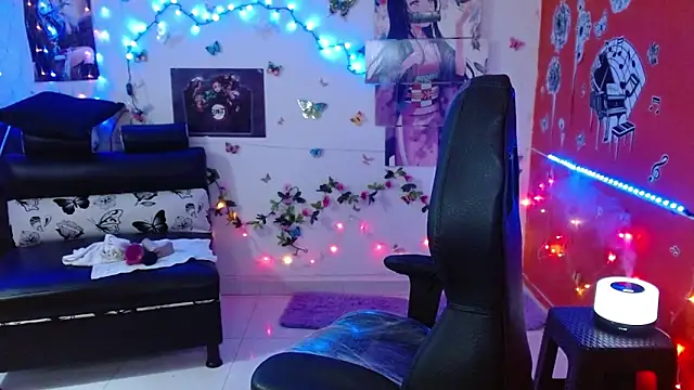 Snapshot of carol_20 chatting on 01-09-25, 07:31 carol 20 online show from 01-09-25, 07:31