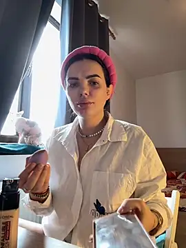 Snapshot of -RAHELA- chatting on 10-14-25, 07:42 -RAHELA- online show from 10-14-25, 07:42