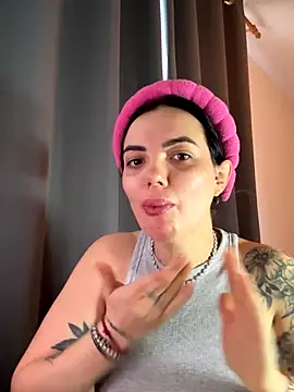 Snapshot of -RAHELA- chatting on 10-15-25, 07:41 -RAHELA- online show from 10-15-25, 07:41