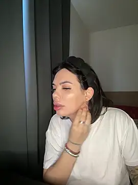 Snapshot of -RAHELA- chatting on 11-19-25, 09:20 -RAHELA- online show from 11-19-25, 09:20