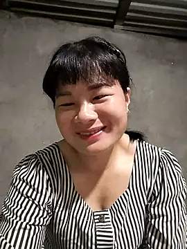 kute-00 online show from 10-01-25, 10:05