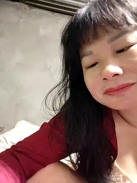 kute-00 online show from 10-08-25, 09:12