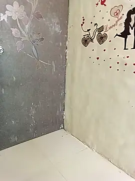 Daizy Shah online show from 04-20-26, 08:17