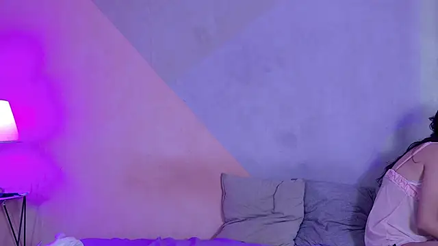 Snapshot of Laura_and_Kevin chatting on 09-13-25, 01:44 Laura and Kevin online show from 09-13-25, 01:44