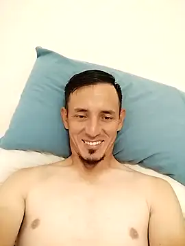 JuanD vero online show from 10-07-25, 06:05