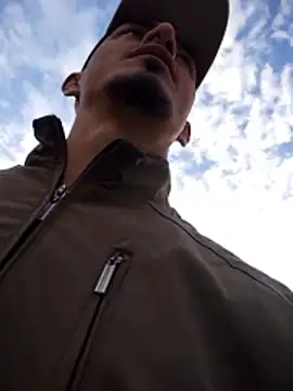 JuanD vero online show from 10-26-25, 06:30