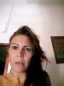 Snapshot of Nikita2406 chatting on 09-18-25, 12:40 Nikita2406 online show from 09-18-25, 12:40