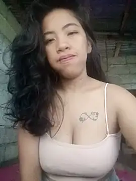 Snapshot of Yapsyxx chatting on 09-18-25, 11:07 Yapsyxx online show from 09-18-25, 11:07