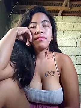 Snapshot of Yapsyxx chatting on 03-11-26, 12:27 Yapsyxx online show from 03-11-26, 12:27