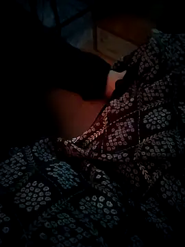 SoftButDeadly0 online show from 10-09-25, 09:18