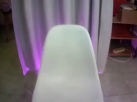 Snapshot of Linngao chatting on 10-10-25, 03:22 Linngao online show from 10-10-25, 03:22
