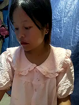 Snapshot of O_o_UwU_o_O chatting on 10-07-25, 01:25 O o UwU o O online show from 10-07-25, 01:25