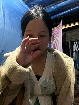 Snapshot of O_o_UwU_o_O chatting on 11-03-25, 02:46 O o UwU o O online show from 11-03-25, 02:46