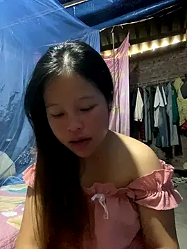 Snapshot of O_o_UwU_o_O chatting on 11-07-25, 04:23 O o UwU o O online show from 11-07-25, 04:23