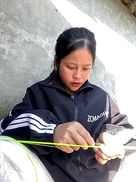 Snapshot of O_o_UwU_o_O chatting on 11-25-25, 02:11 O o UwU o O online show from 11-25-25, 02:11