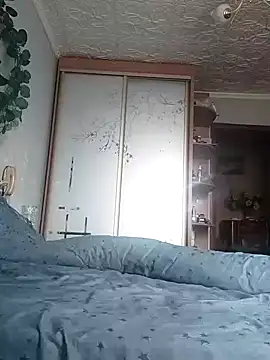 GlamMilena online show from 10-15-25, 12:16