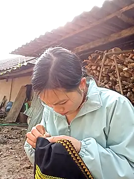 ngan-cute online show from 12-19-25, 01:56