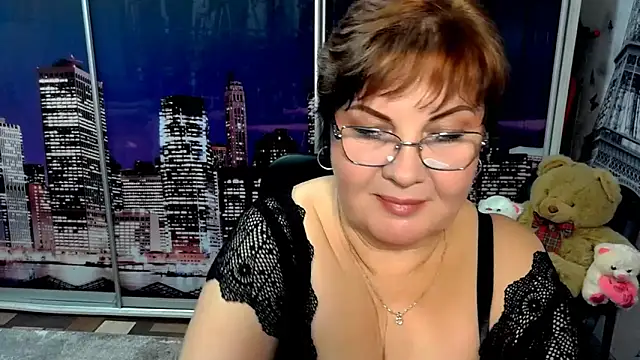 Bela Lana  online show from 11-13-25, 06:40