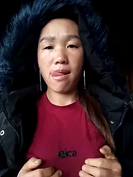 Snapshot of bing-bing88 chatting on 11-04-25, 12:21 bing-bing88 online show from 11-04-25, 12:21