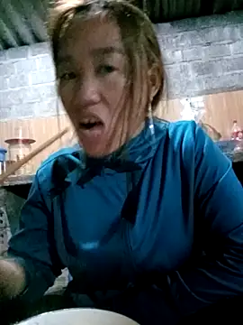 Snapshot of bing-bing88 chatting on 11-25-25, 10:59 bing-bing88 online show from 11-25-25, 10:59