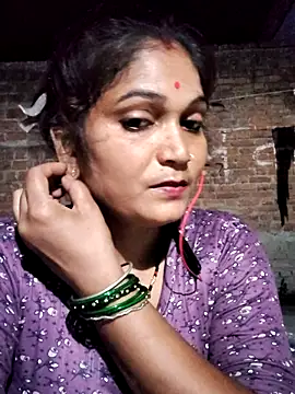 Kavya hot online show from 09-24-25, 02:53