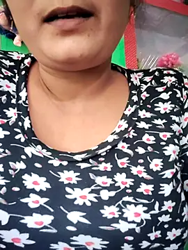 Kavya hot online show from 12-04-25, 05:28