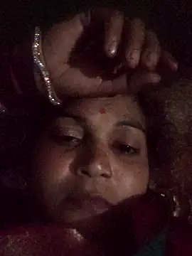 Snapshot of Kavya_hot chatting on 05-19-26, 04:46 Kavya hot online show from 05-19-26, 04:46