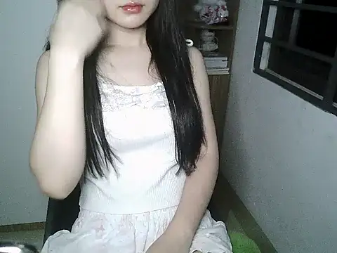 Annabelle-e online show from 09-18-25, 06:54