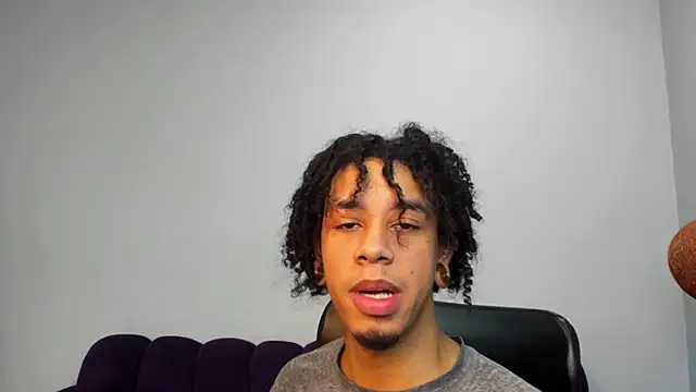 Biker Seb online show from 10-01-25, 01:39