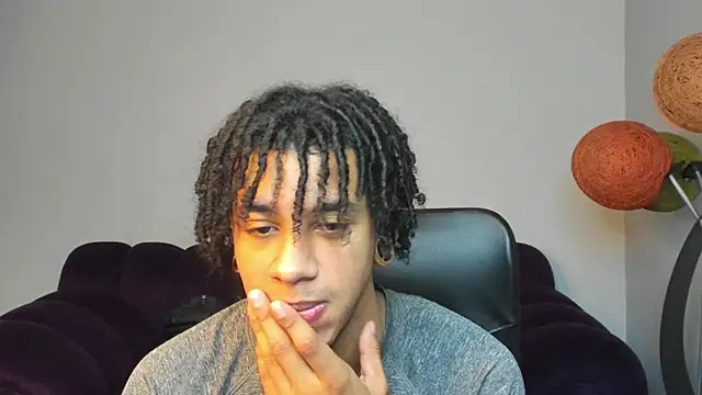 Snapshot of Biker_Seb chatting on 10-29-25, 12:40 Biker Seb online show from 10-29-25, 12:40