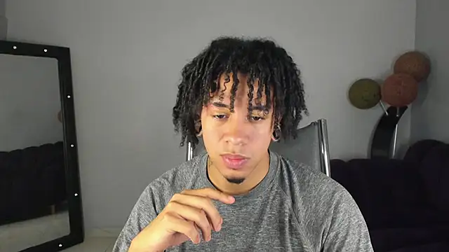 Snapshot of Biker_Seb chatting on 12-15-25, 04:22 Biker Seb online show from 12-15-25, 04:22