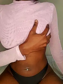 Snapshot of _Uphele chatting on 10-09-25, 09:46 Uphele online show from 10-09-25, 09:46