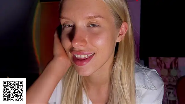 ElysiaXo online show from 11-09-25, 11:03